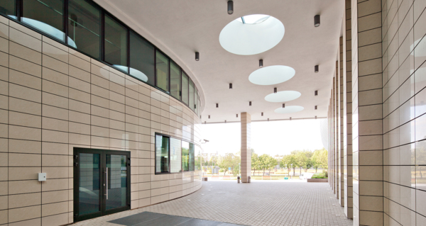 ŽEŠUVO TECHNIKOS UNIVERSITETAS